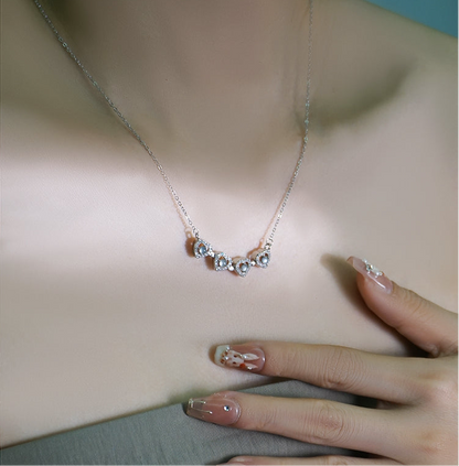 One Style for Dual-Wear | Lucky Four-Leaf Clover Natural Emerald Necklace Female S925 Loving Heart in Sterling Silver Pendant Accessible Luxury Clavicle Chain